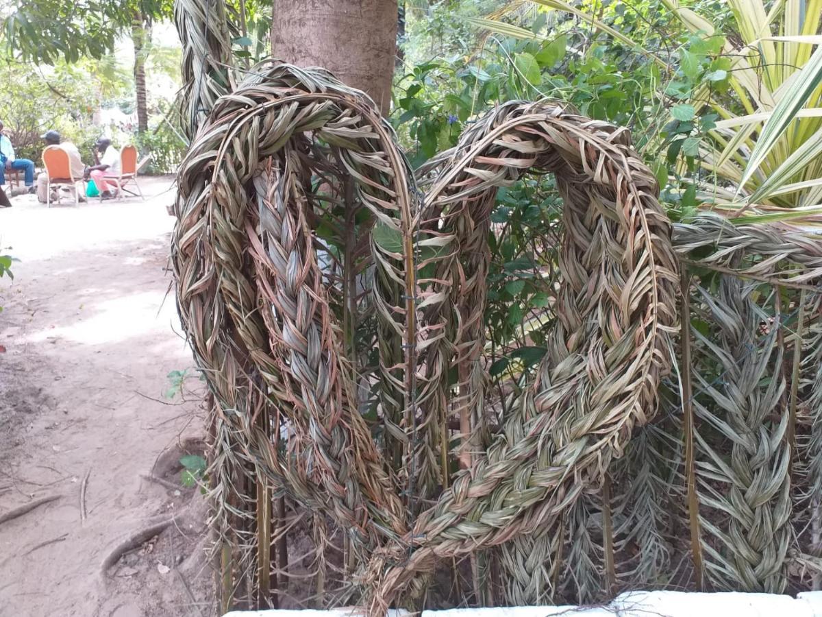 Pombo Kunda Villa Sanyang Luaran gambar